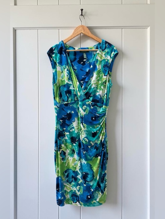 Ralph Lauren Dresses & Skirts - NWT Lauren by Ralph Lauren Blue & Green Floral V-Neck Sleeveless Dress! 16W NEW!